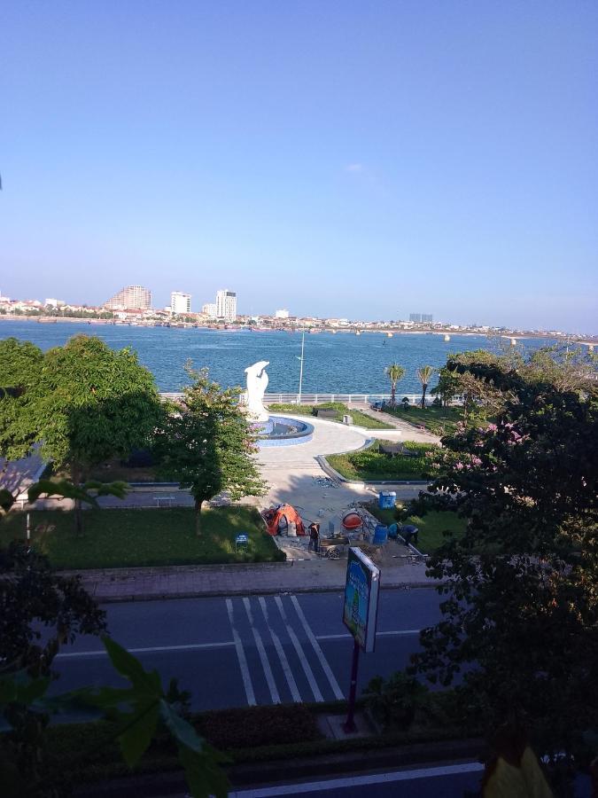 Nha Nghi Hang Nga ドンホイ エクステリア 写真