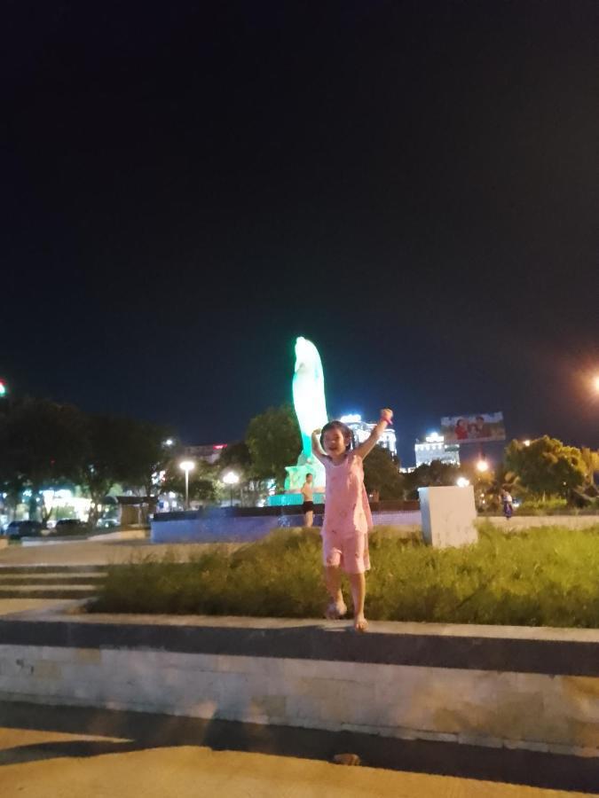 Nha Nghi Hang Nga ドンホイ エクステリア 写真